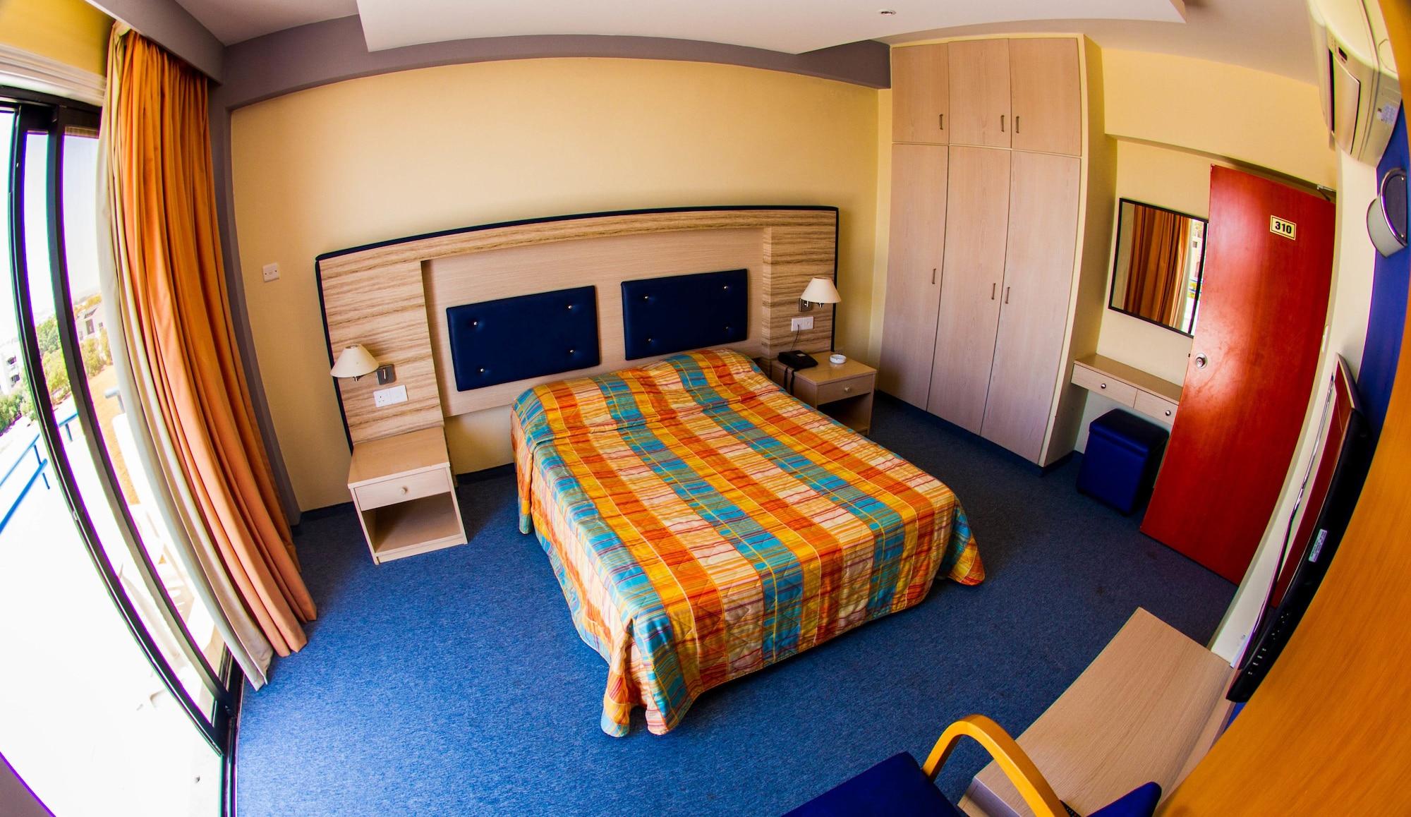 Mariandy Hotel Larnaca Luaran gambar