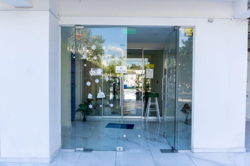 Mariandy Hotel Larnaca Luaran gambar