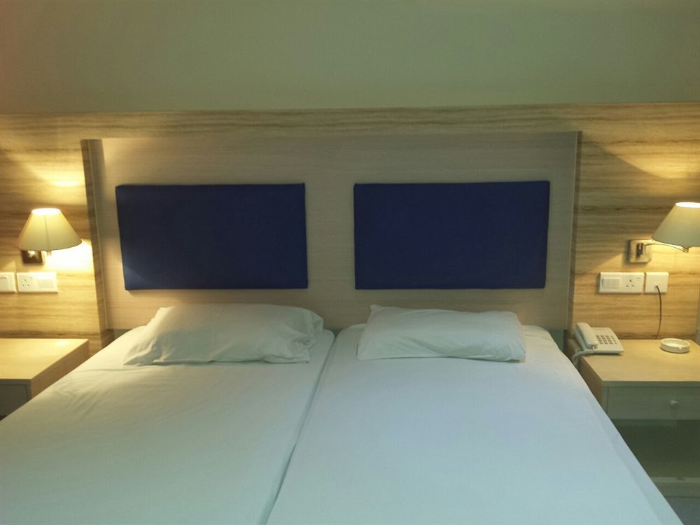 Mariandy Hotel Larnaca Luaran gambar