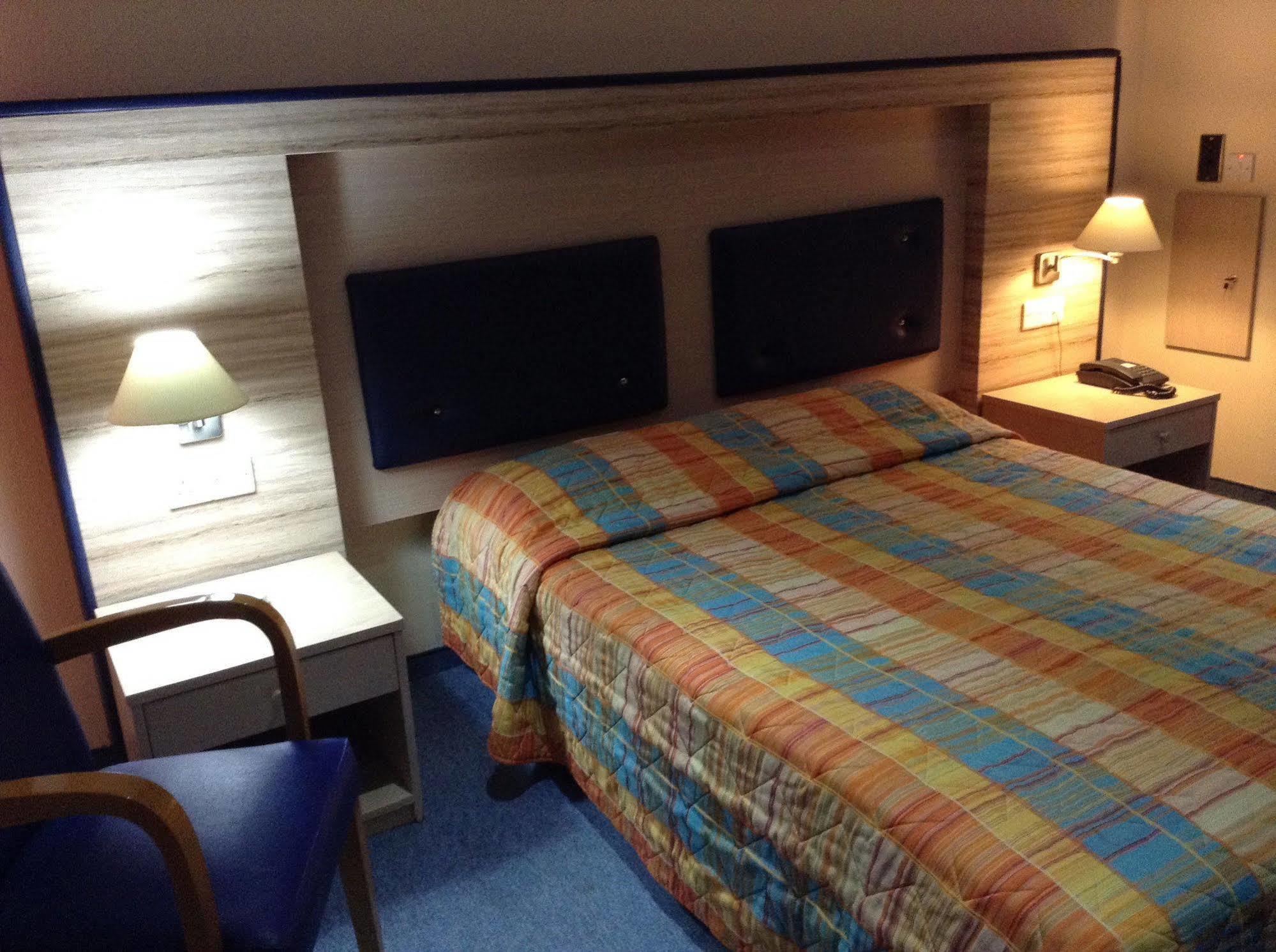 Mariandy Hotel Larnaca Luaran gambar